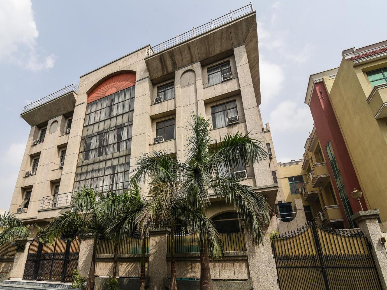 Capital O 16676 Near Noida City Center Exterior photo